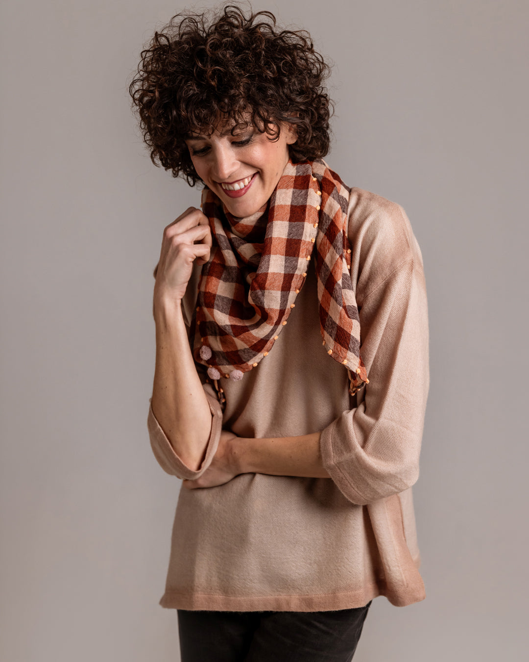 CAMERON colore RUGGINE - foulard tinto filo con ricamo